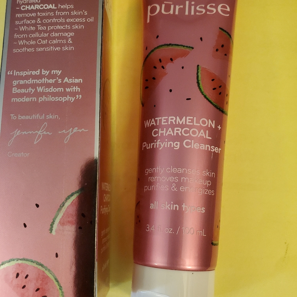 Watermelon + Charcoal purifying cleanser - Picture 4 of 7